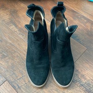 Waterproof suede wedge bootie